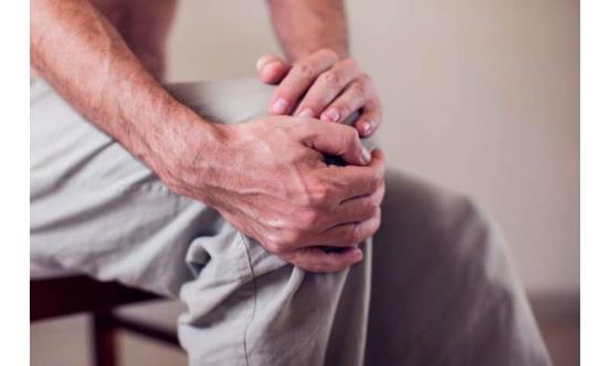 Opioids ease osteoarthritis pain o<em></em>nly slightly. Their deadly risks need to be weighed against any benefit